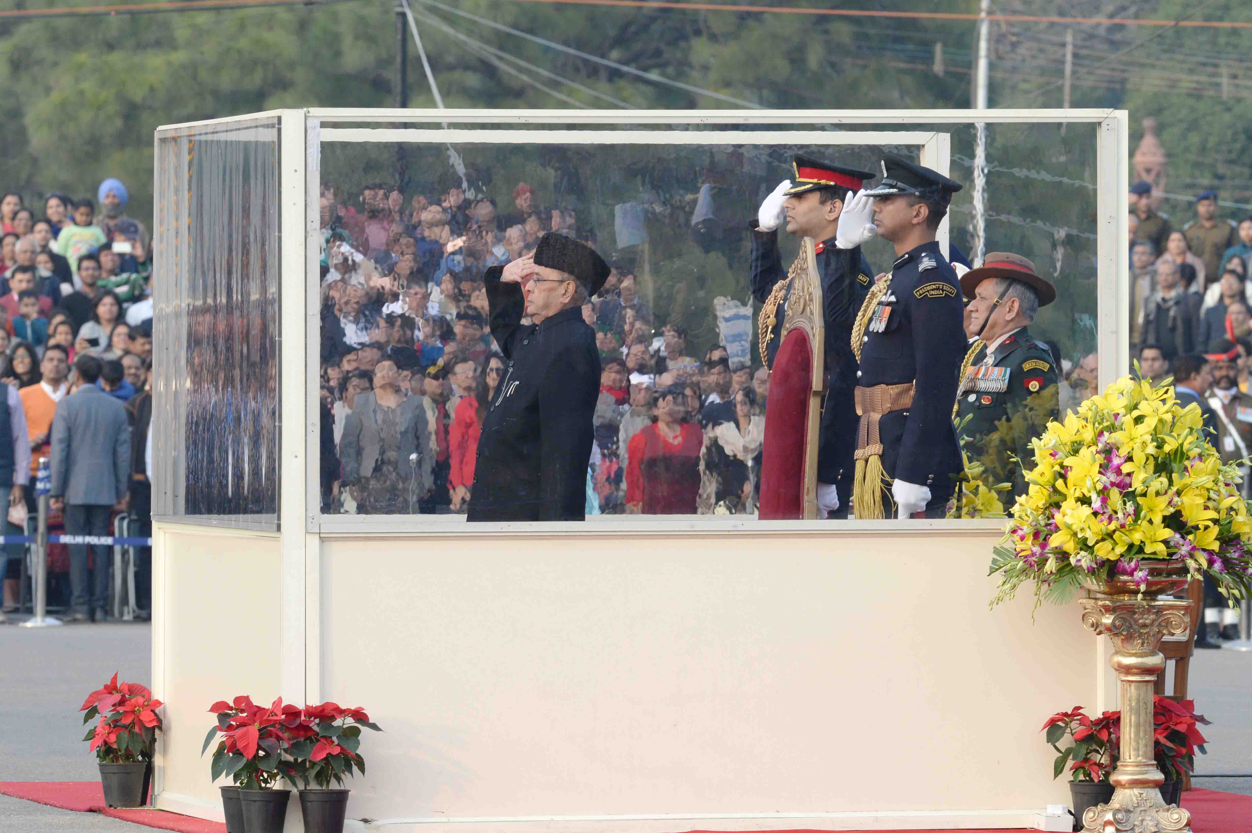 The President, Shri Pranab Mukherjee taking the salute at the ‘Beating Retreat’ at Vijay Chowk in New Delhi on January 29, 2017.