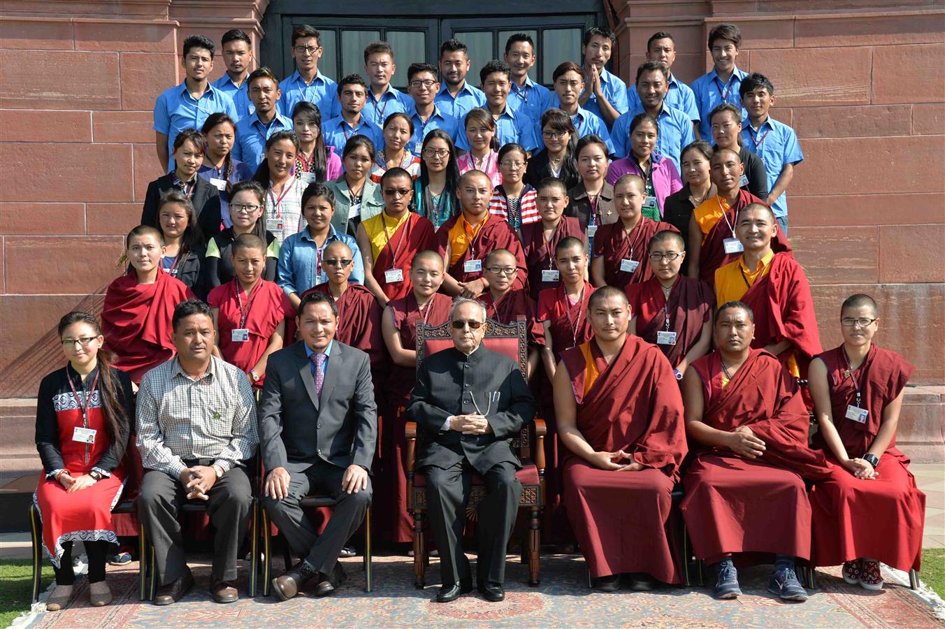 The President of India, Shri Pranab Mukherjee with students from the Central Institute of Buddhist Studies (CIBS), Choglamsar, Leh, Ladakh at Rashtrapati Bhavan on February 4, 2016. 