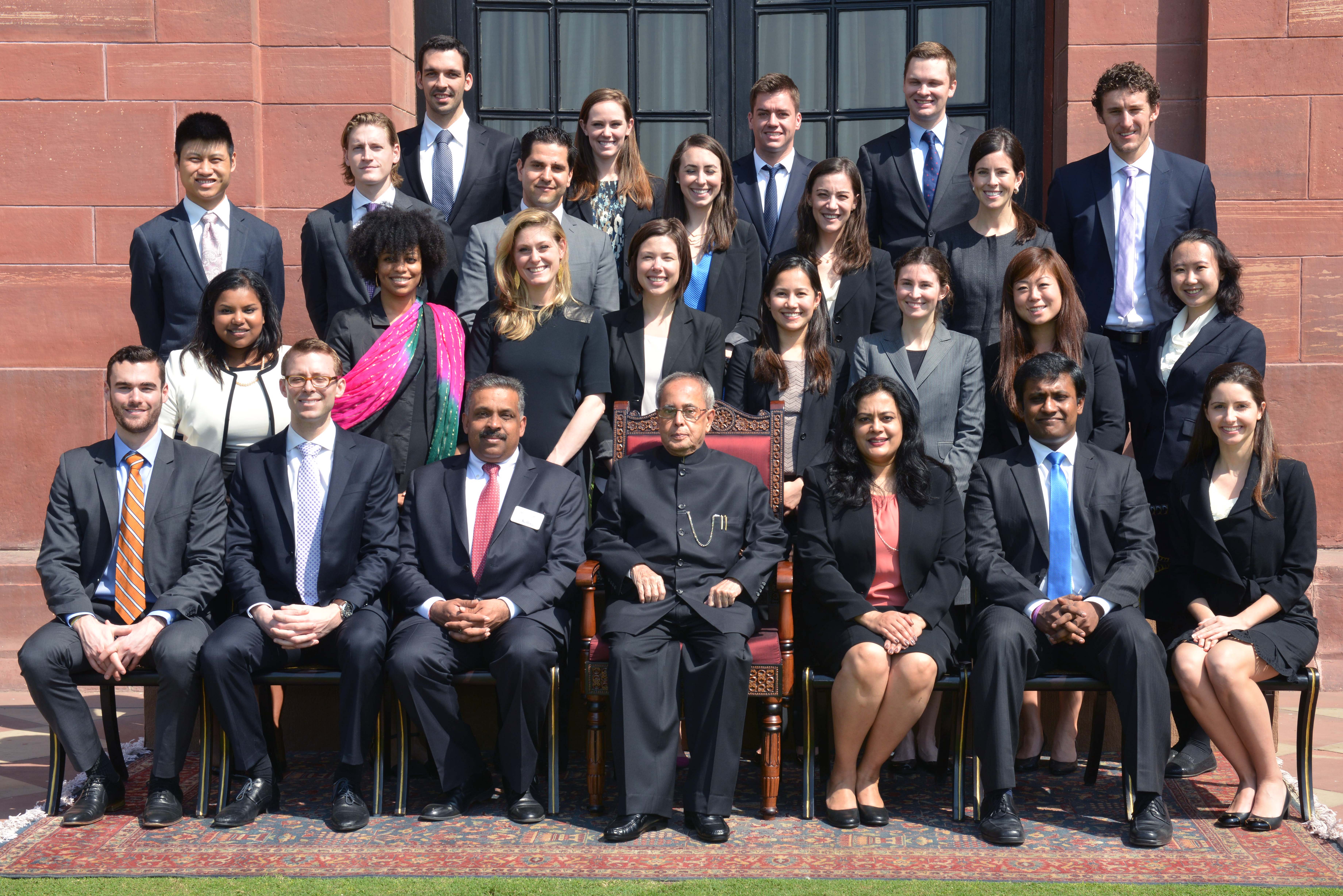 The President of India, Shri Pranab Mukherjee with the MBA Students from Kellogg School of Management, Northwestern University, Evanston, USA at Rashtrapati Bhavan on March 18, 2015.