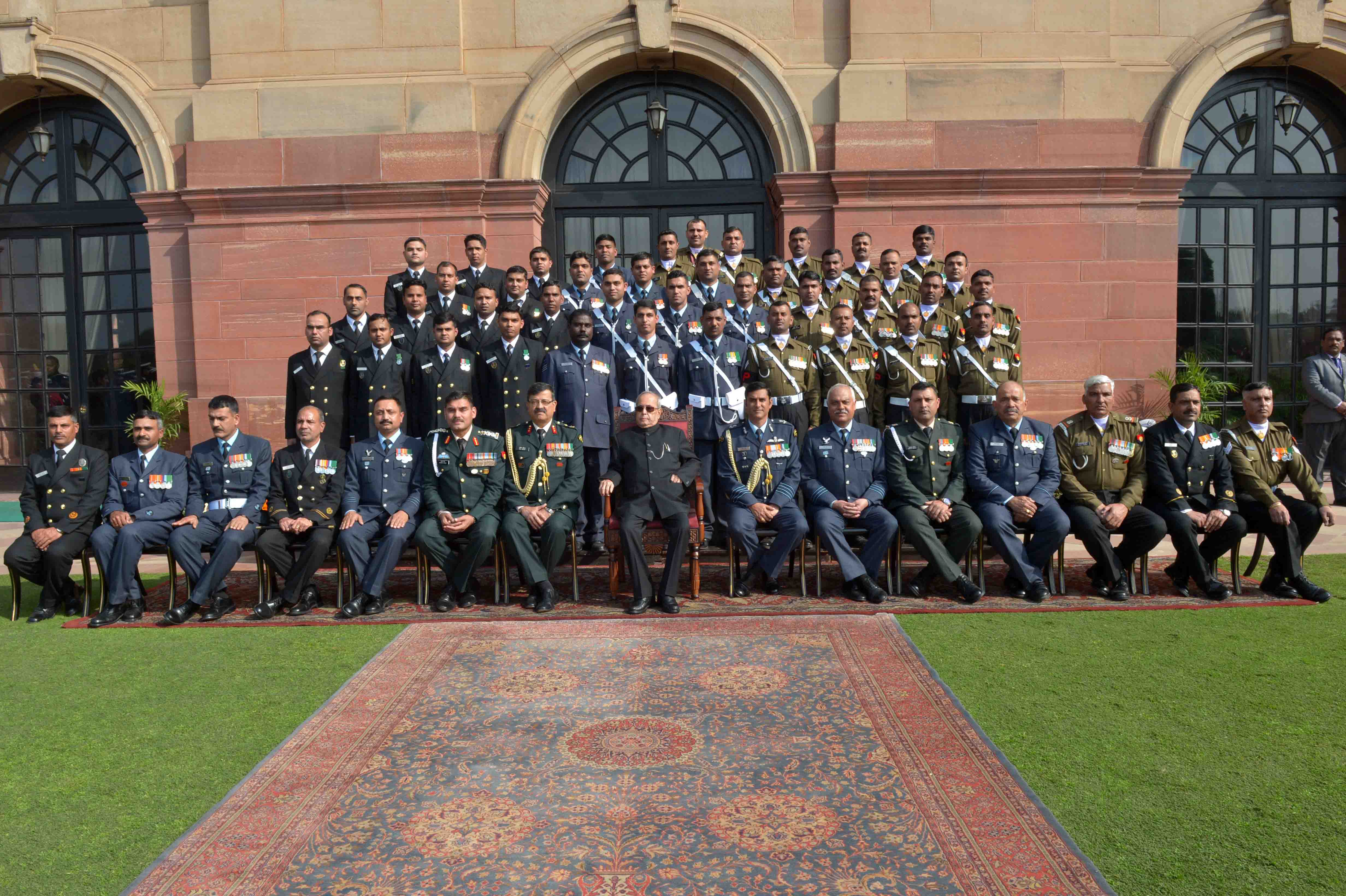 The President of India, Shri Pranab Mukherjee with Service Outriders of the Three Services at Rashtrapati Bhavan on January 30, 2017.