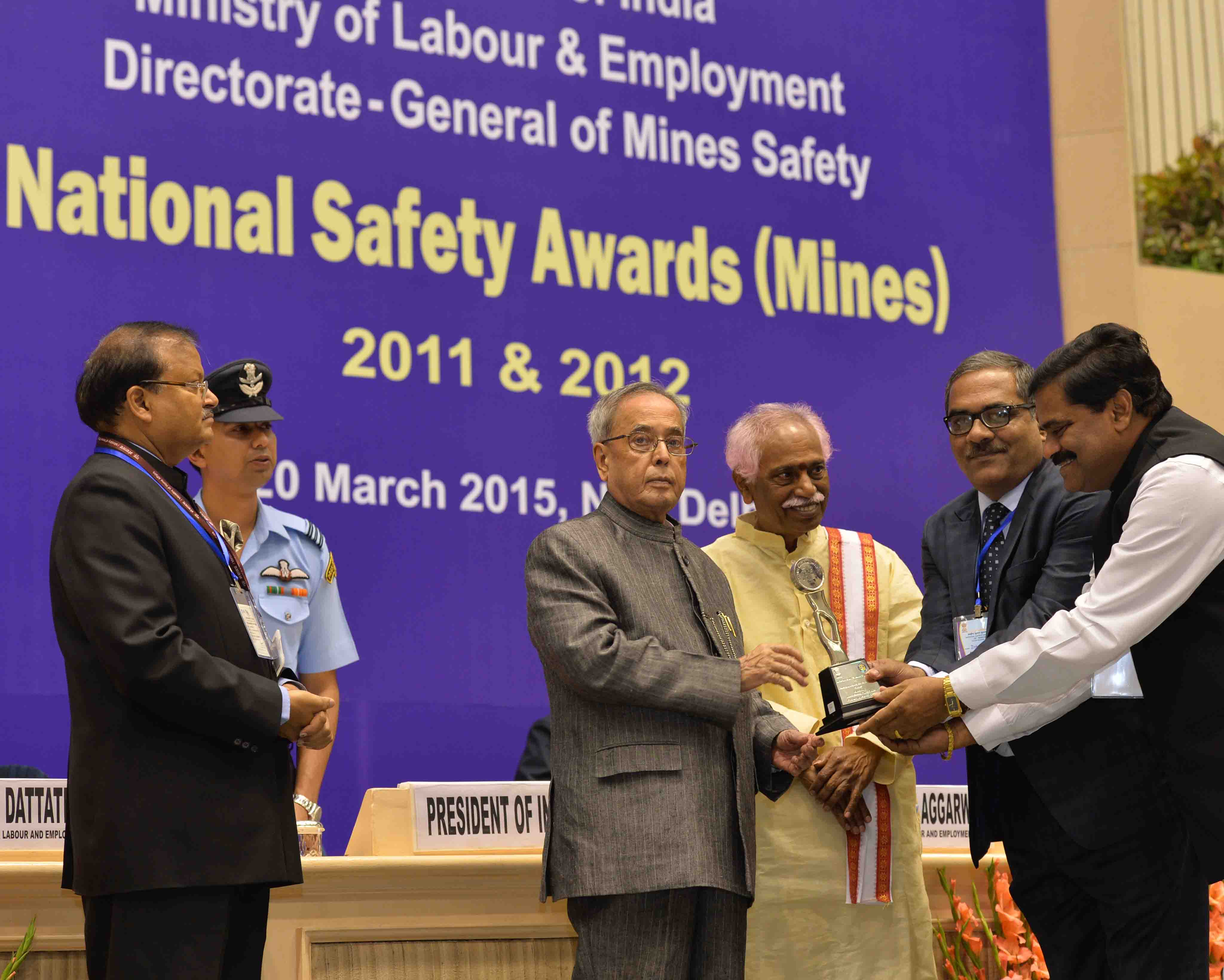 The President of India, Shri Pranab Mukherjee while presenting the National Safety Awards (Mines) for the Years 2011 and 2012 at New Delhi on March 20, 2015.