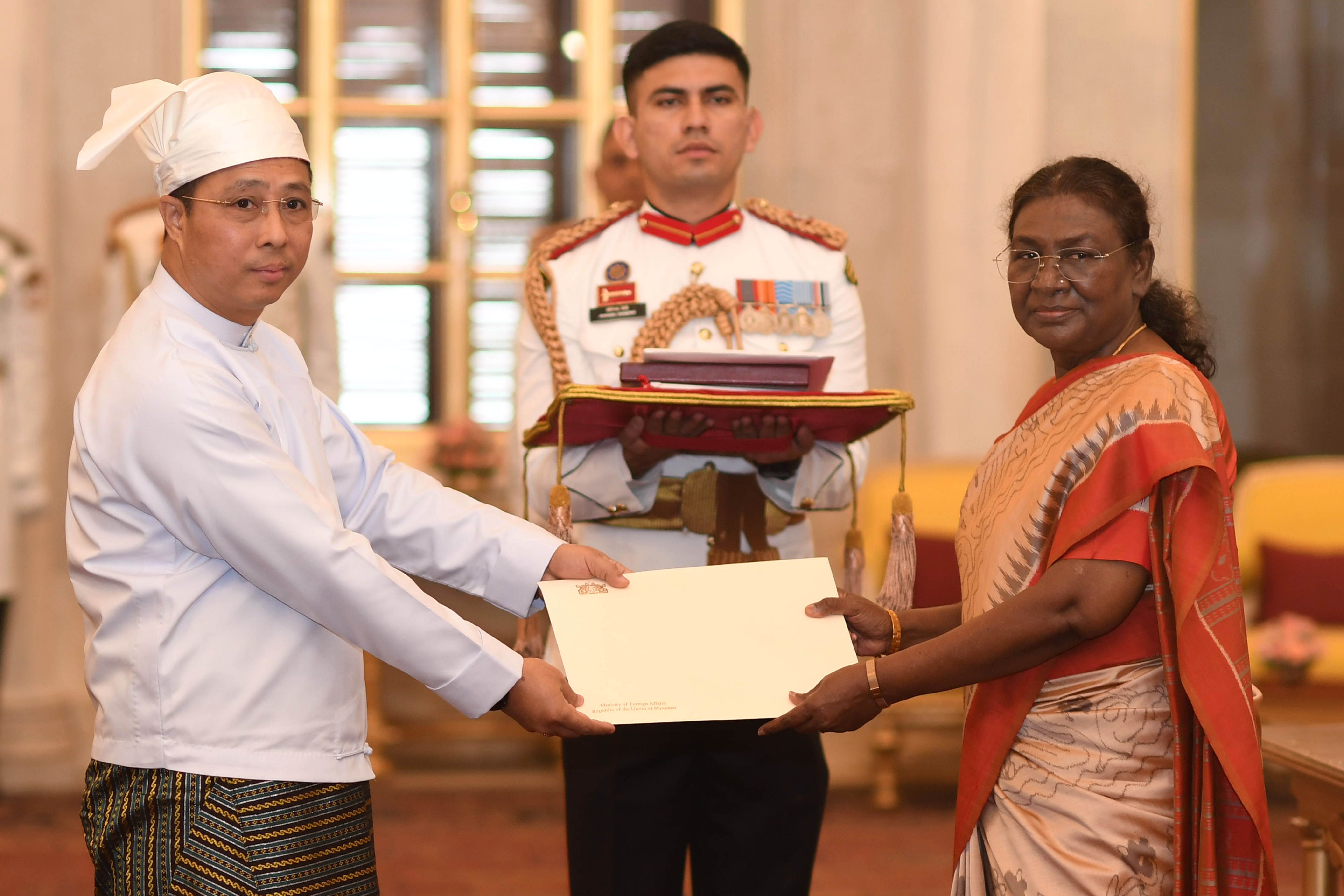 H.E. Mr Zaw Oo, Ambassador of the Republic of Union of Myanmar presenting credentials to the President of India, Smt Droupadi Murmu at a ceremony held at Rashtrapati Bhavan on November 18, 2024.