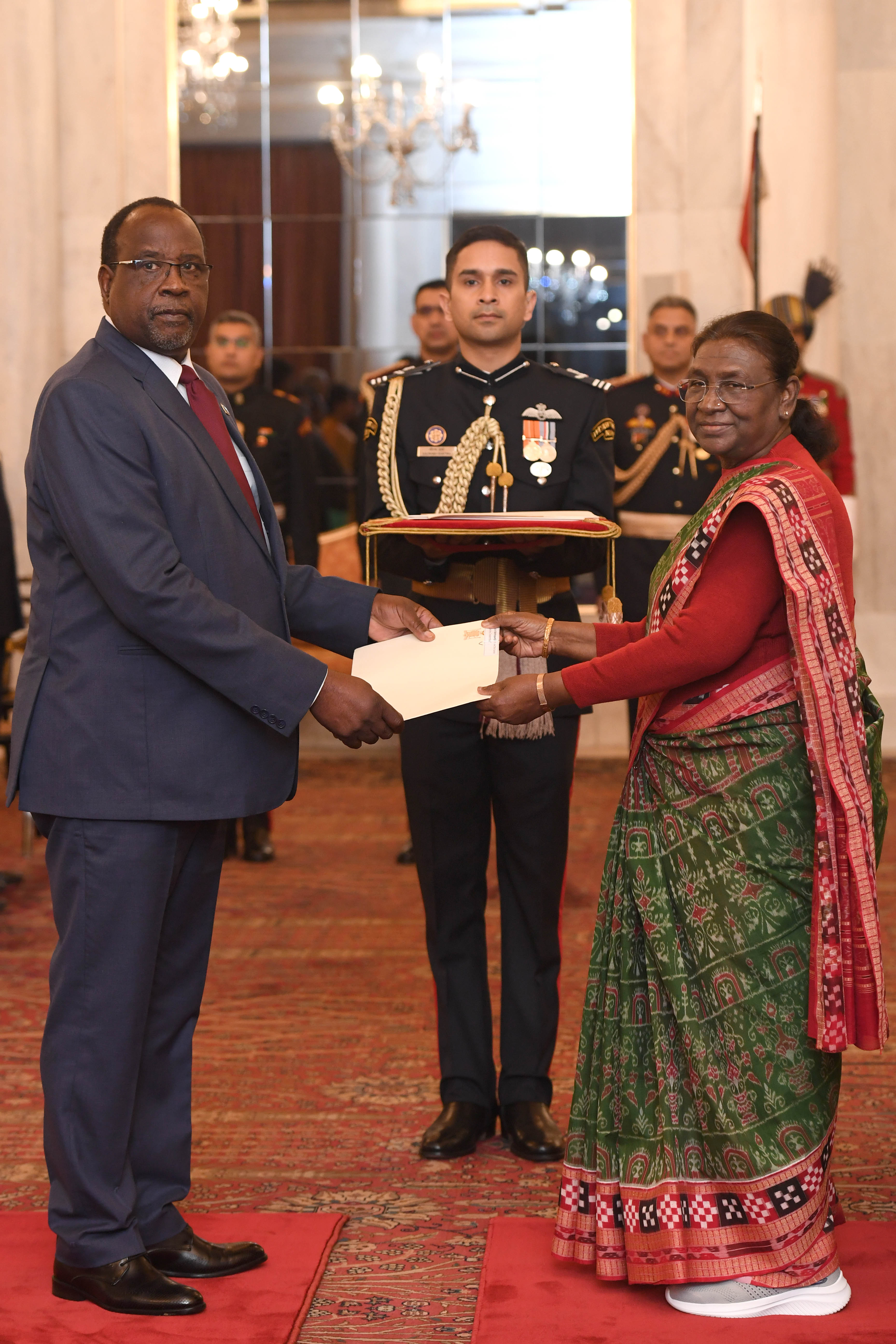 H.E. Mr Percy P. Chanda, High Commissioner of the Republic of Zambia presenting credentials to the President of India, Smt Droupadi Murmu at Rashtrapati Bhavan on January 5, 2024.