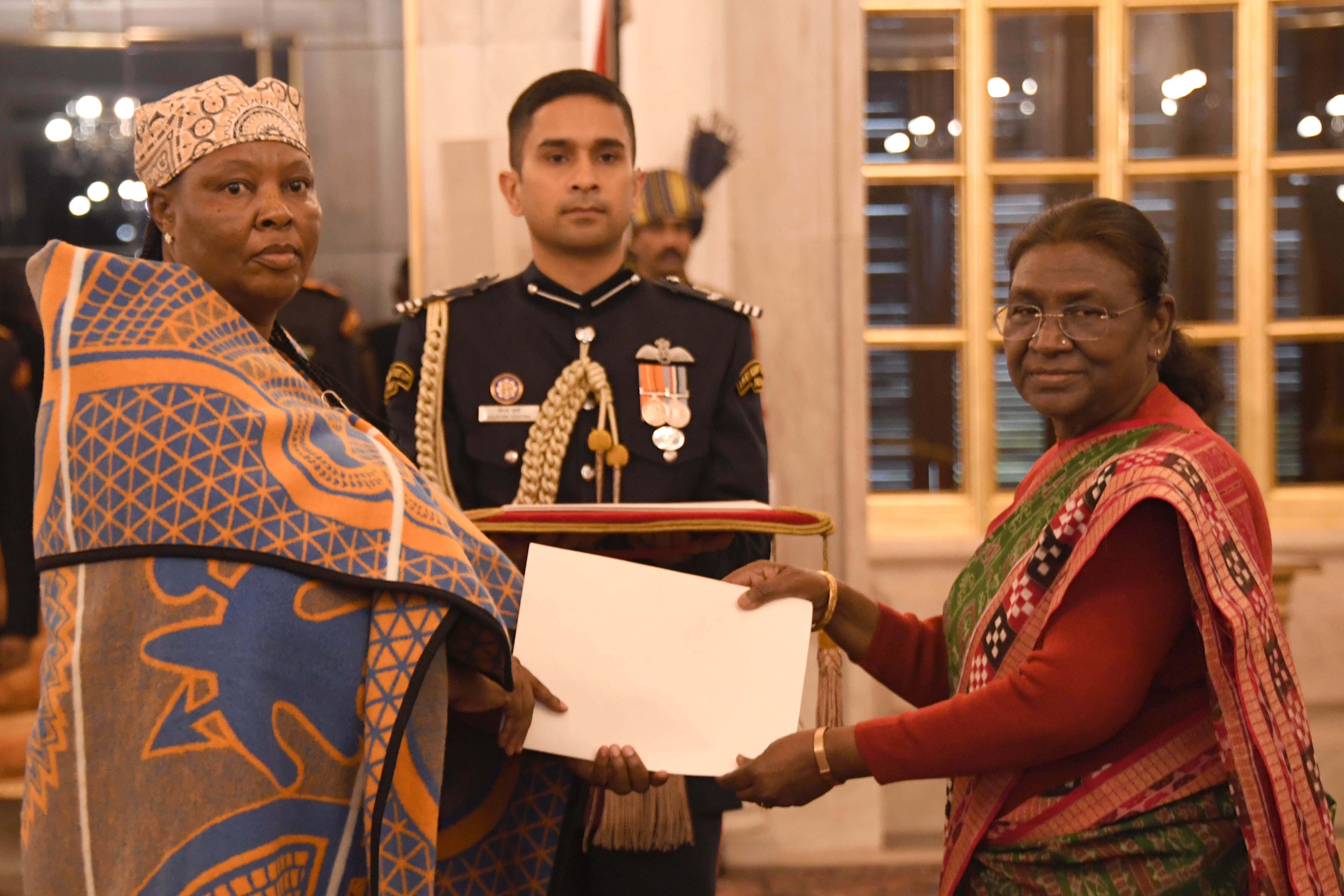 H.E. Mrs Lebohang Valentine Mochaba, High Commissioner of the Kingdom of Lesotho presenting credentials to the President of India, Smt Droupadi Murmu at Rashtrapati Bhavan on January 5, 2024.