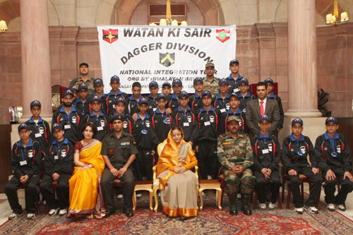 The President Meets Participants of Operation Sadbhavana From Baramulla District