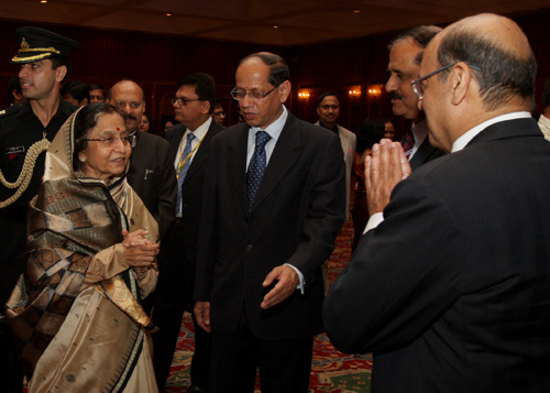 The President Attends Reception Hosted on the Occasion of Civil Services Day