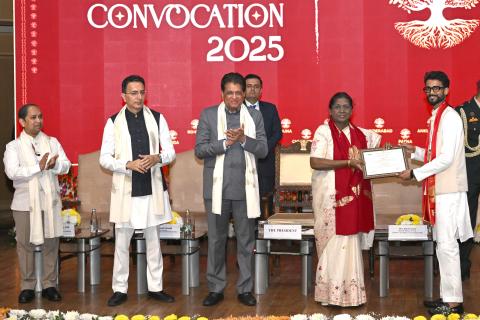 President Droupadi Murmu graces the convocation ceremony of the Footwear Design and Development Institute FDDI on 1 Dec 2025