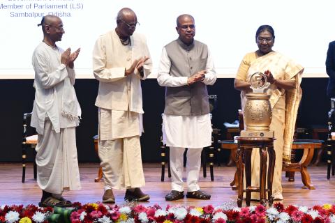 President Droupadi Murmu graces the Akshaya Patra’s 5 billion meals commemoration event at Rashtrapati Bhavan Cultural Centre on March 17, 2026