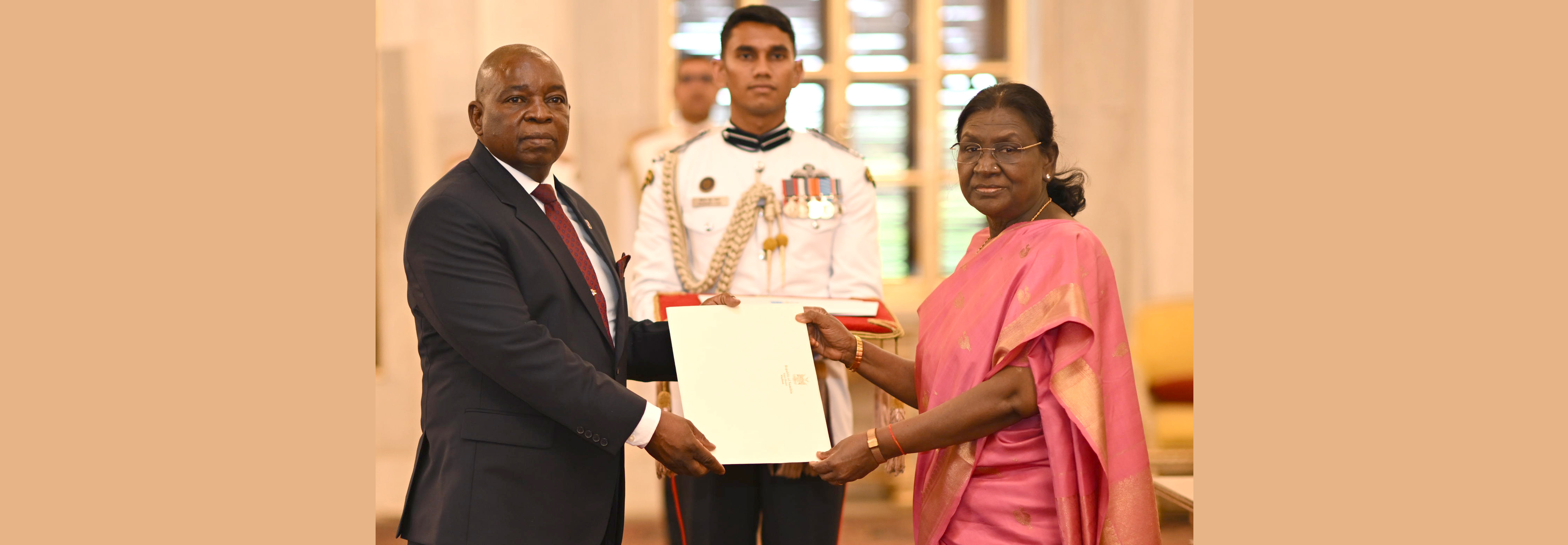 H.E. Wing Commander Alex Lunyazo Tukuhupwele (Retd.), High Commissioner of the Republic of Namibia presenting credentials to the President of India, Smt Droupadi Murmu at a ceremony held at Rashtrapati Bhavan on April 23, 2026.